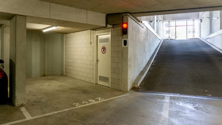 Foto 41 van Middenweg 245-Z