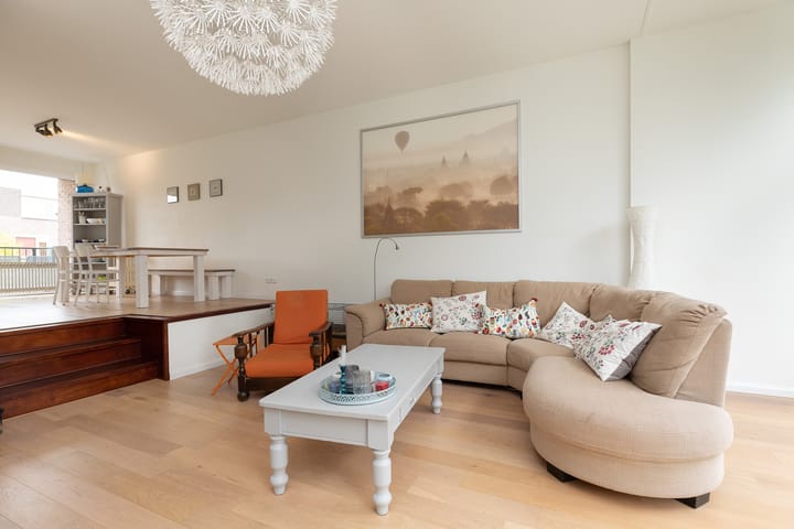 Photo 11 of Willibrorduslaan 158