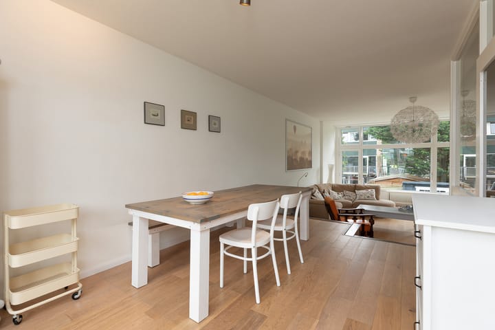 Photo 15 of Willibrorduslaan 158