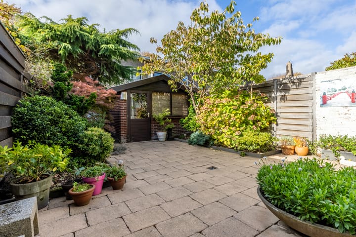 Foto 24 van Bilderdijkstraat 60