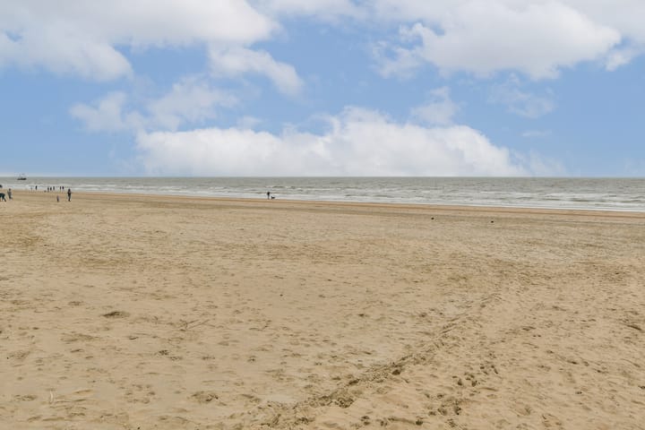 Photo 24 of de Ruyterstraat 50