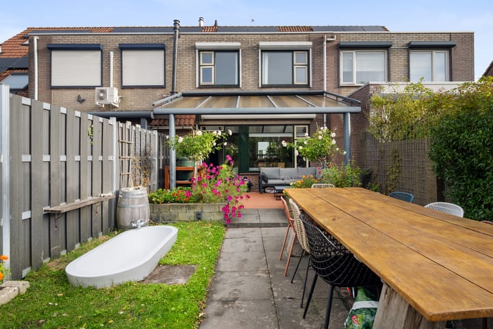 Photo 31 of Kruisbooglaan 18