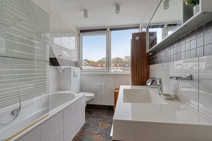 Photo 22 of Poortwachter 30