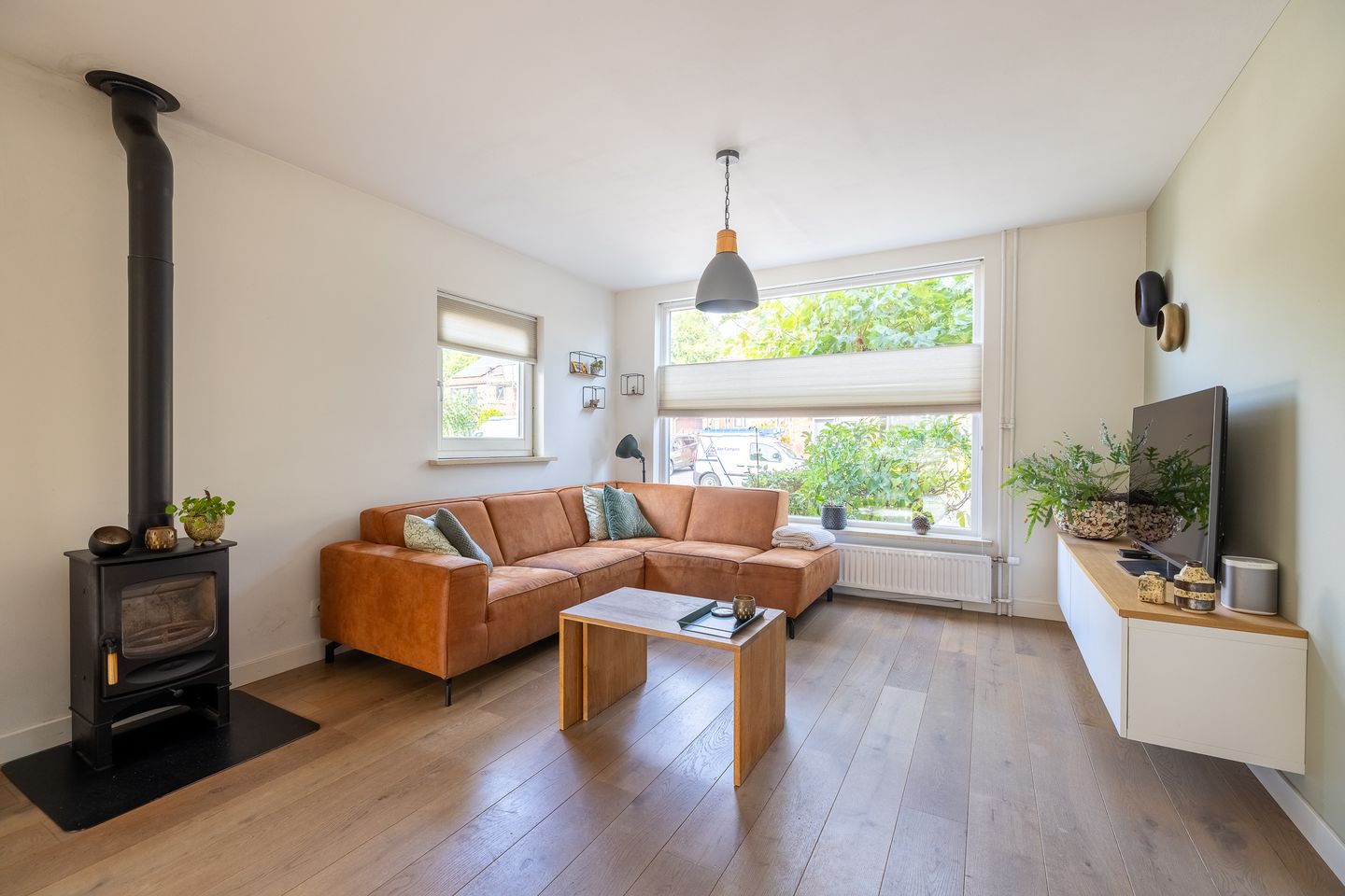 Photo 4 of Groen van Prinstererlaan 7