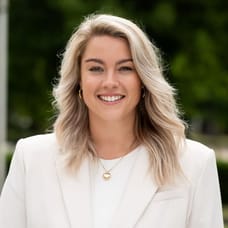 Iris Rasing - Commercieel Medewerker