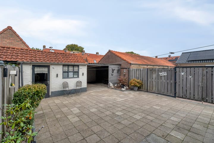 Photo 32 of Hertog Arnoldweg 14