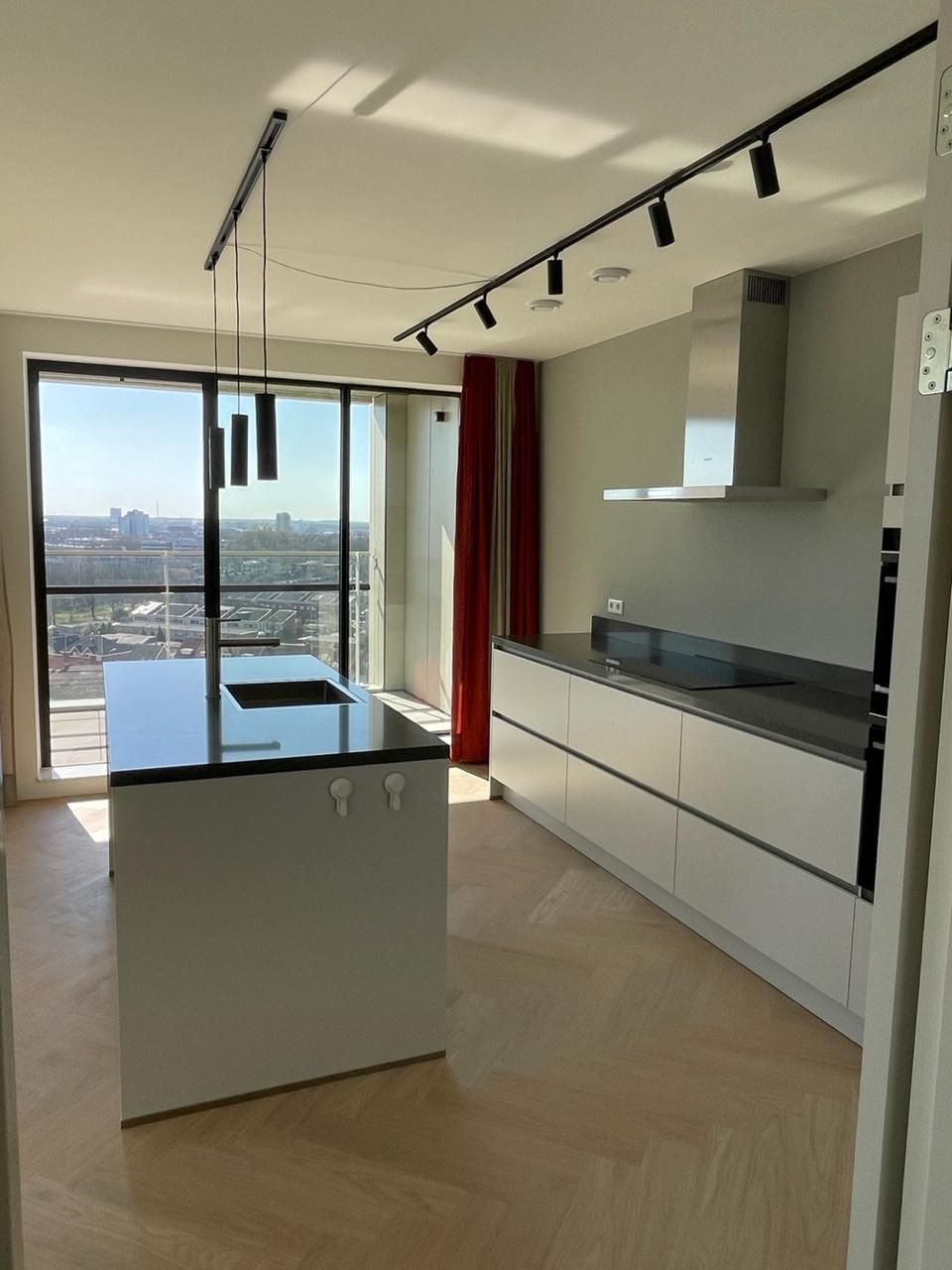 Foto 13 van Torenallee 69-063