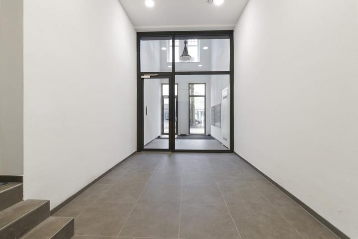 Photo 2 of Veemarktstraat 9-11