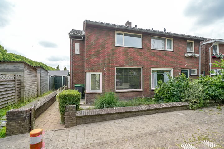 Foto 1 van Cronjéplein 8