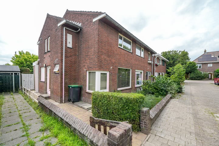 Foto 2 van Cronjéplein 8