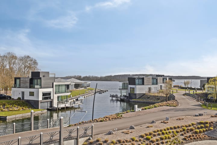 Photo 35 of Christiaanpolderweg 1