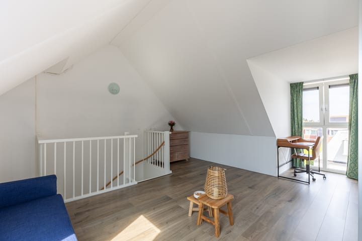 Photo 28 of Rubrum 9