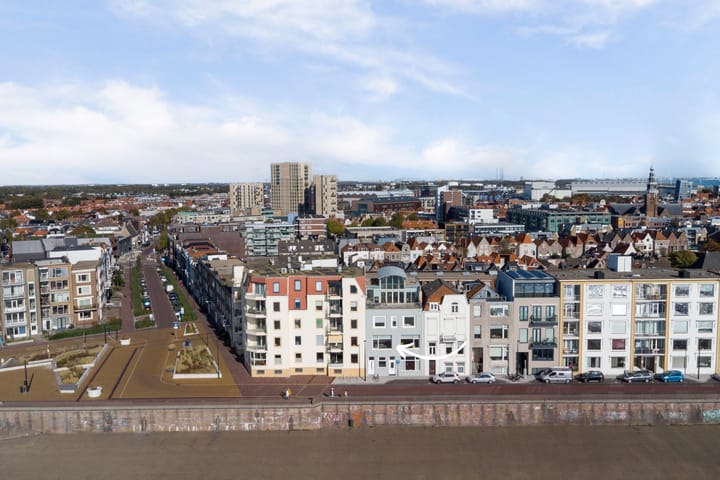 Photo 26 of Boulevard De Ruyter 426