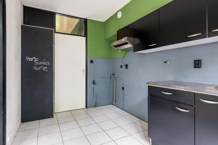 Foto 12 van Thomas van Heereveldstraat 37