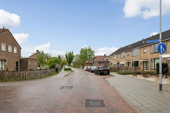 Foto 23 van Thomas van Heereveldstraat 37