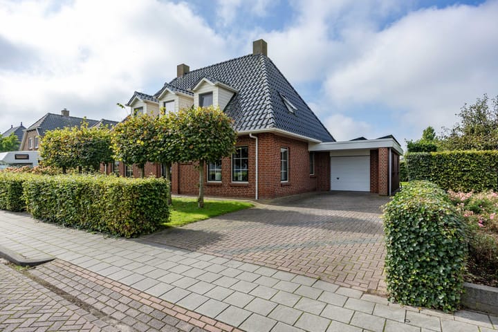 Photo 17 of W F de Boerstraat 8