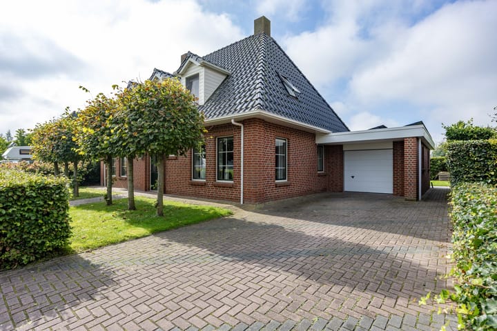 Photo 18 of W F de Boerstraat 8