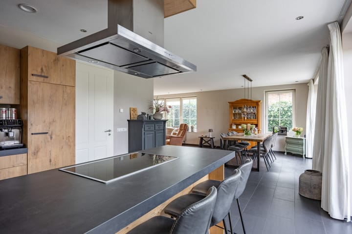 Photo 43 of W F de Boerstraat 8