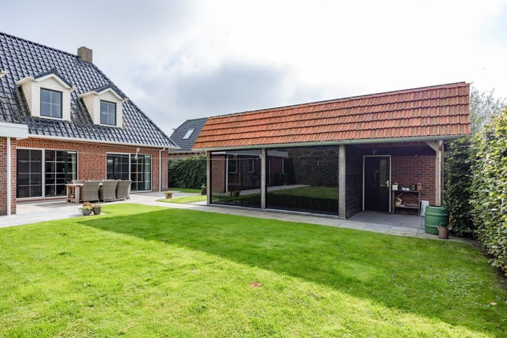 Photo 76 of W F de Boerstraat 8