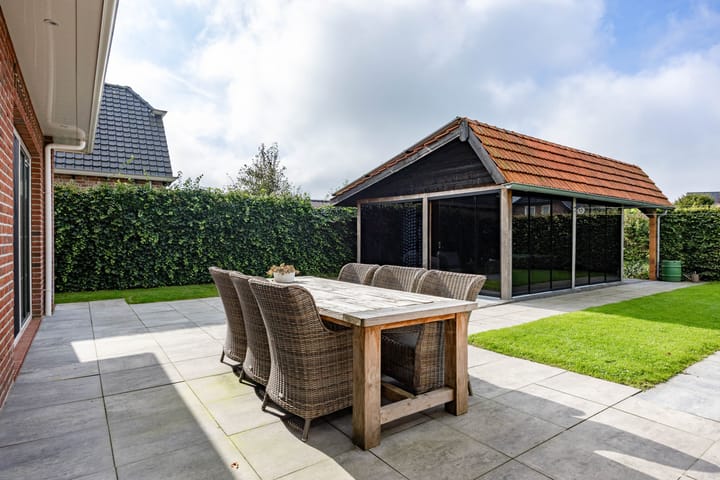 Photo 81 of W F de Boerstraat 8