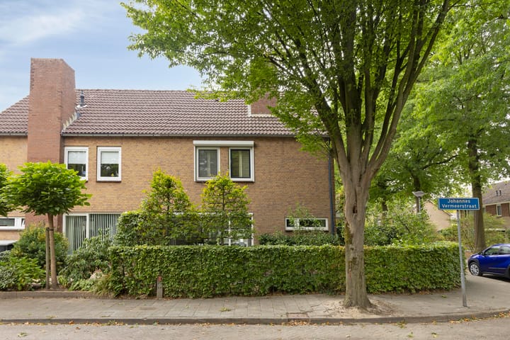 Foto 8 van Johannes Vermeerstraat 17