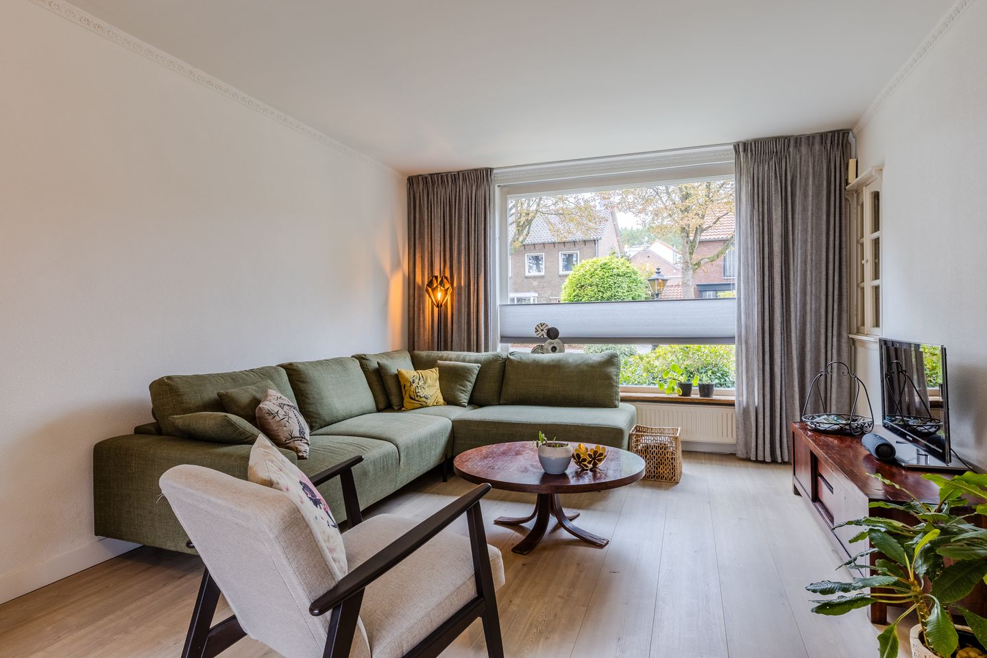 Foto 10 van Nassaustraat 9