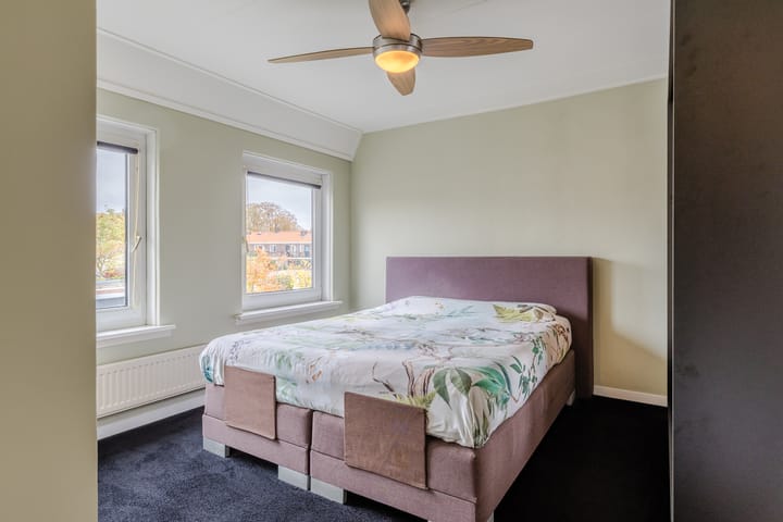 Photo 19 of Nassaustraat 9