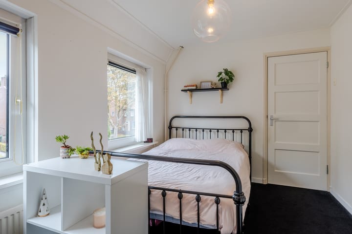 Photo 22 of Nassaustraat 9