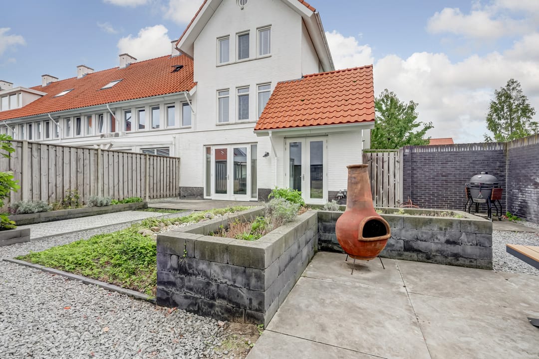 Foto 41 van Dominee Bakkerushof 2