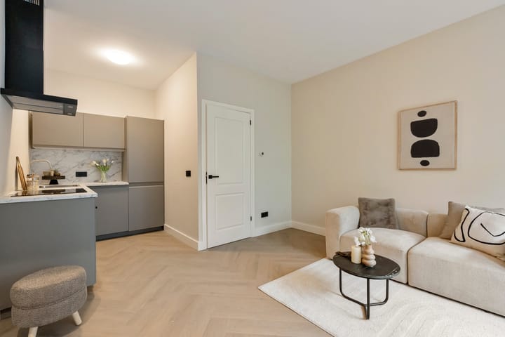 Photo 5 of Slaakstraat 12-3A