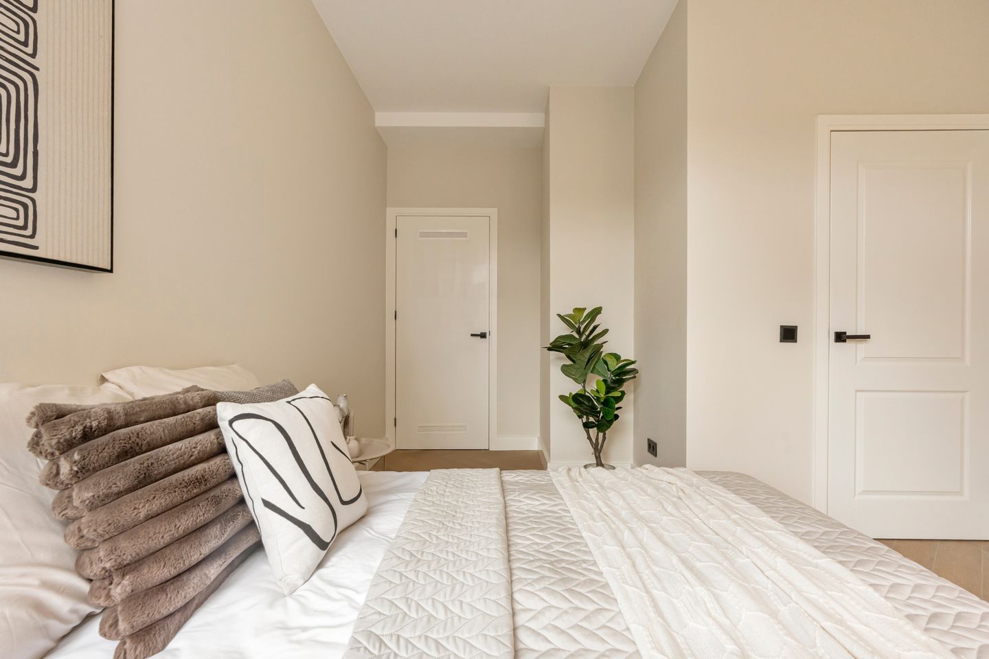 Photo 10 of Slaakstraat 12-3A