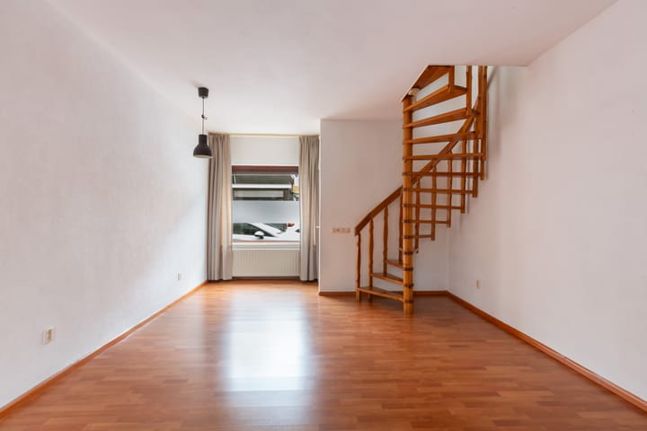 Foto 2 van Volkerakstraat 60