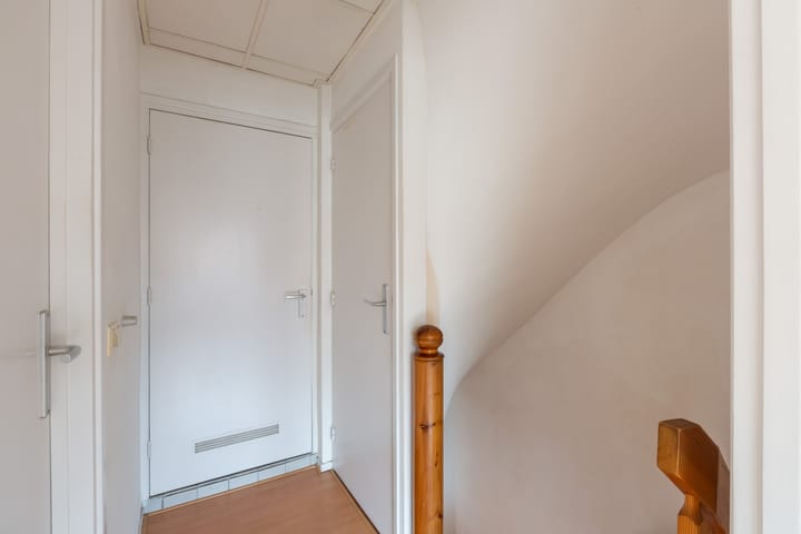 Foto 8 van Volkerakstraat 60