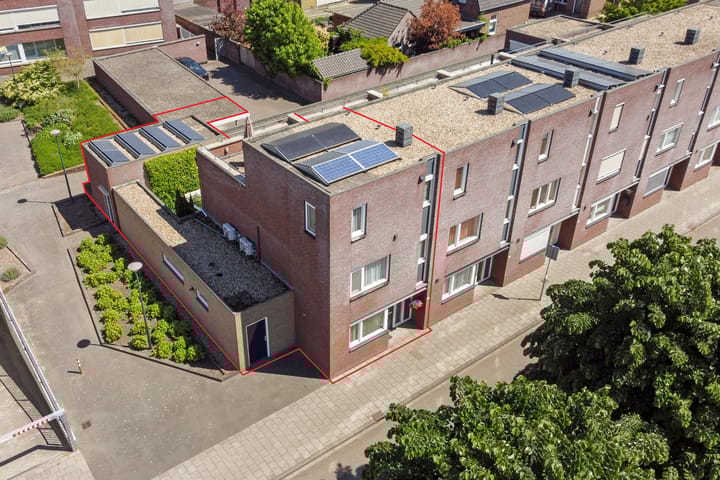 Foto 1 van Stationsplein 112