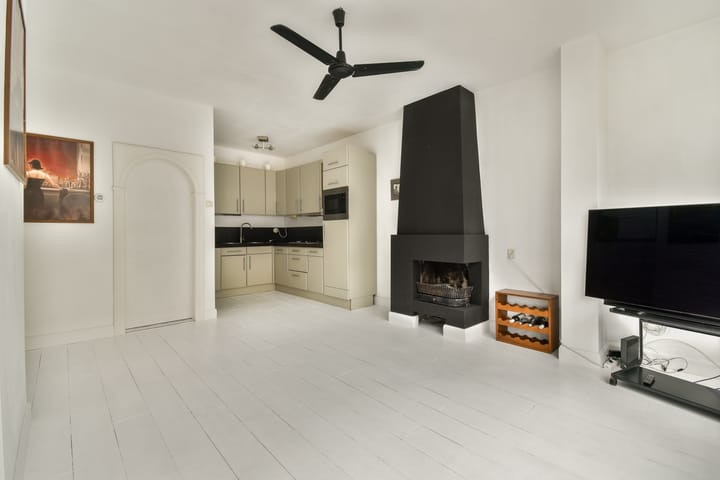 Foto 10 van Burgemeester Engelbertsstraat 84-ZW