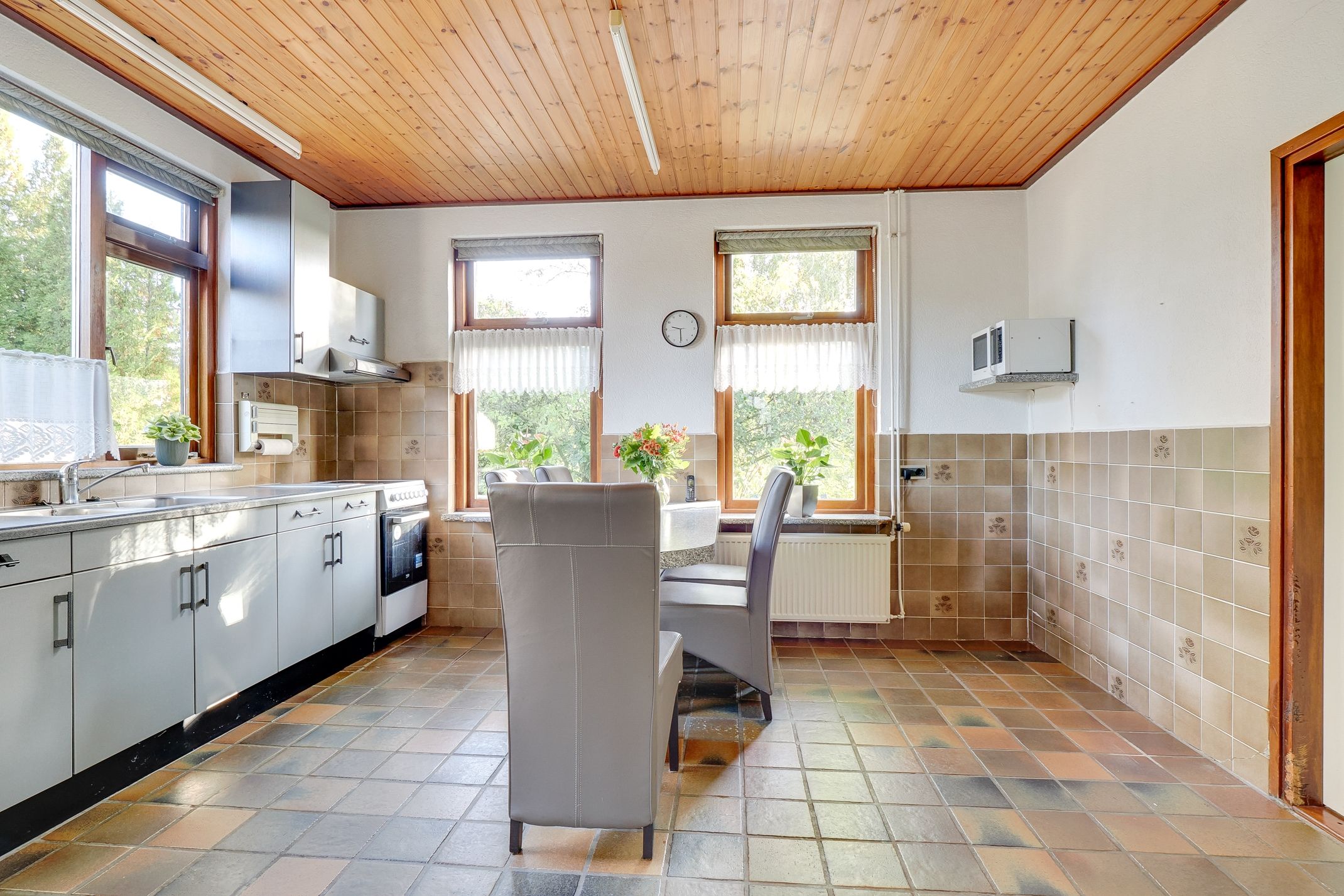 Foto 12 van Lopikerweg oost 29-A