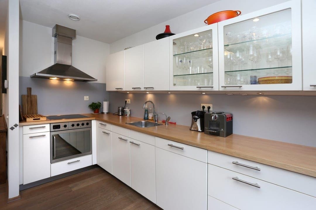 Photo 8 of Oude Molstraat 2-D