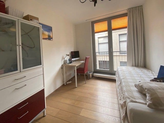 Photo 20 of Oude Molstraat 2-D