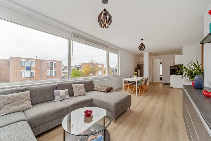 Foto 8 van Uiverlaan 14-E