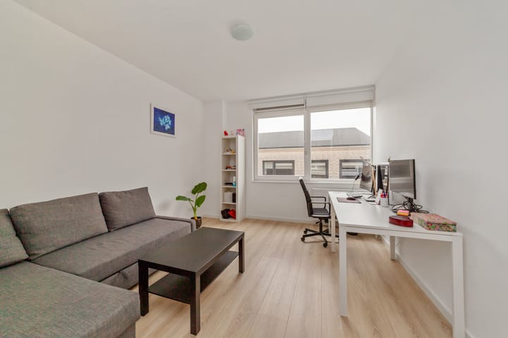 Foto 16 van Uiverlaan 14-E