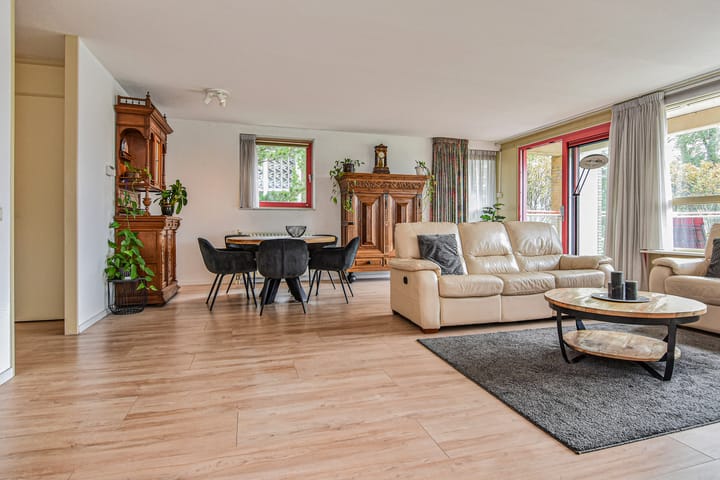 Foto 2 van Donker Curtiusstraat 94