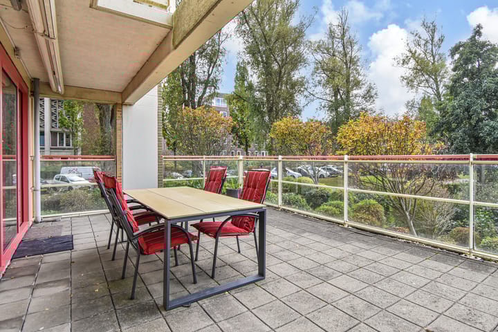 Foto 3 van Donker Curtiusstraat 94