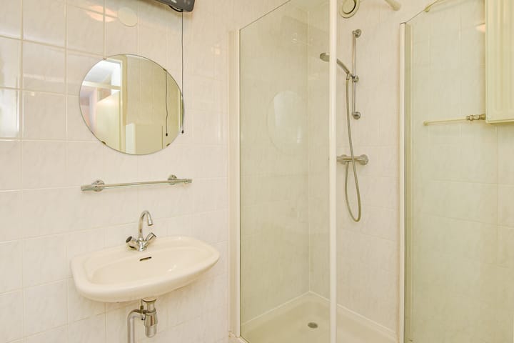 Foto 23 van Donker Curtiusstraat 94