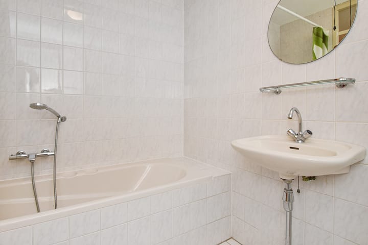 Foto 24 van Donker Curtiusstraat 94