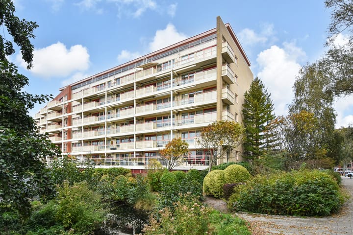 Donker Curtiusstraat 94