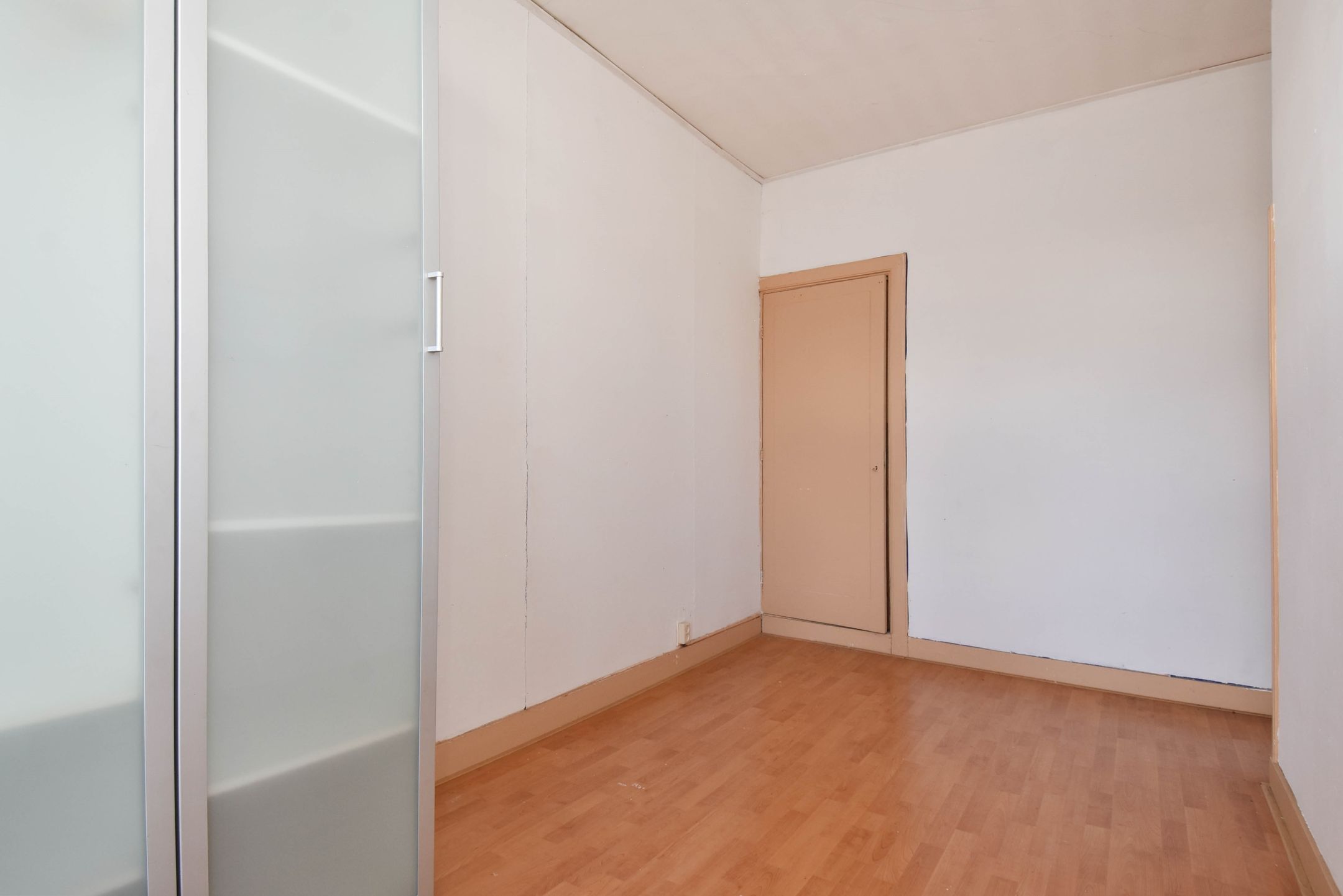 Foto 24 van Van den Berghstraat 6-A