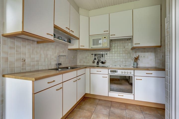 Photo 17 of Vondellaan 25