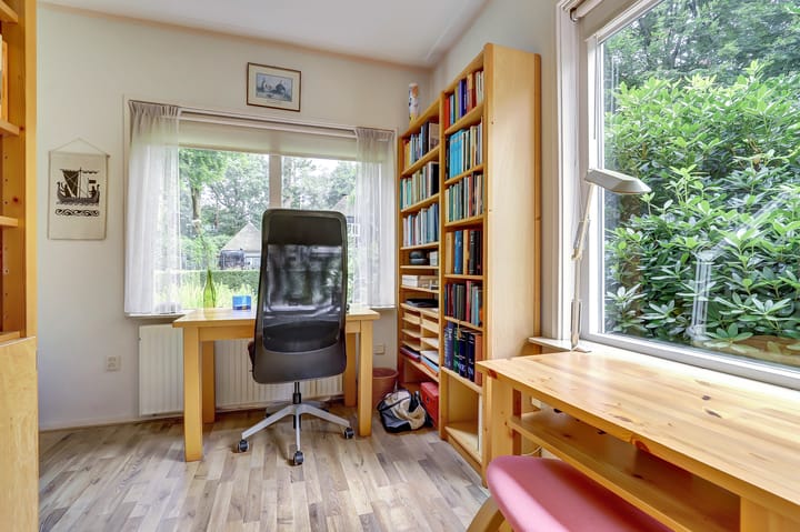 Photo 21 of Vondellaan 25