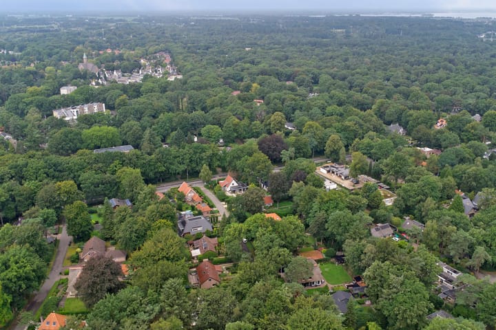 Photo 46 of Vondellaan 25