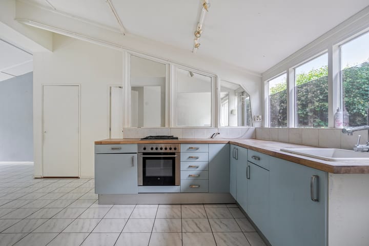 Photo 14 of Soestdijkerweg 8-B